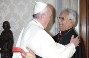 CARDENAL_PAPA_2